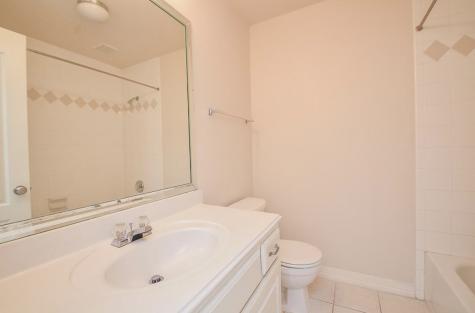 5217 Blossom Street B Houston TX 77007