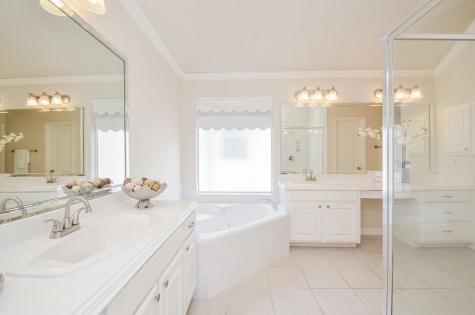5217 Blossom Street B Houston TX 77007