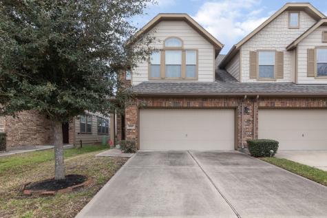 8327 Hawthorn Valley Lane Houston TX 77095