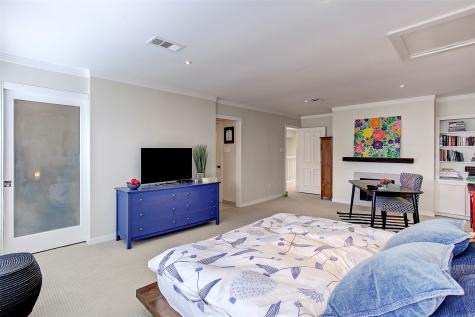 2206 Fulham Court Houston TX 77063