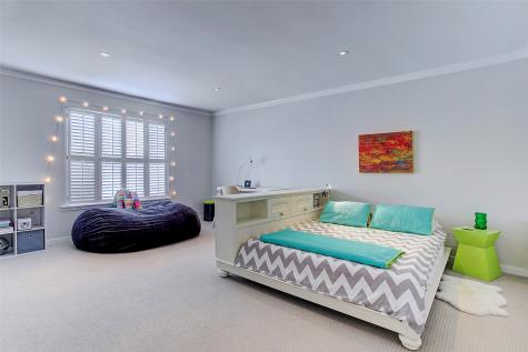 2206 Fulham Court Houston TX 77063