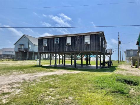 1111 Surf Drive Surfside Beach TX 77541