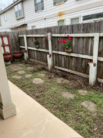 8106 Singing Sonnet Lane Houston TX 77072