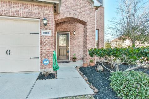 8106 Singing Sonnet Lane Houston TX 77072