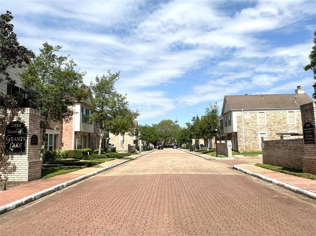 2810 Grants Lake Boulevard 1305 Sugar Land TX 77479