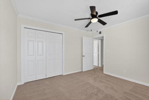1221 Cedar Post Lane 1d Houston TX 77055