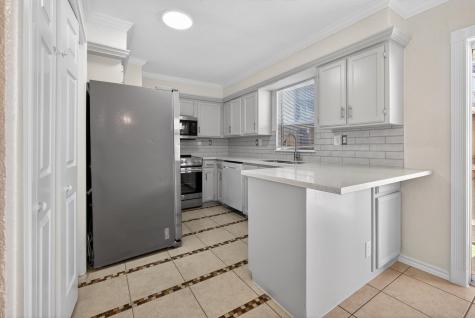 1221 Cedar Post Lane 1d Houston TX 77055