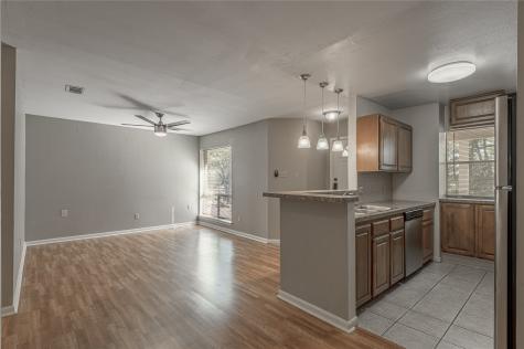 2404 Sycamore Avenue C4 Huntsville TX 77340
