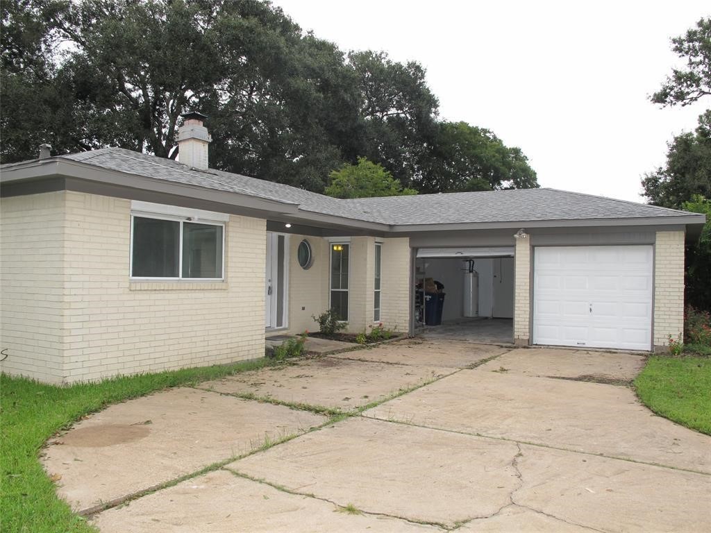306 Coburn Street League City TX 77573