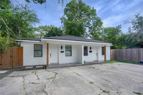 737 Neyland Street Houston TX 77022