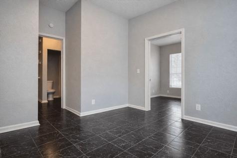 511 W Cleveland Street 1 Alvin TX 77511