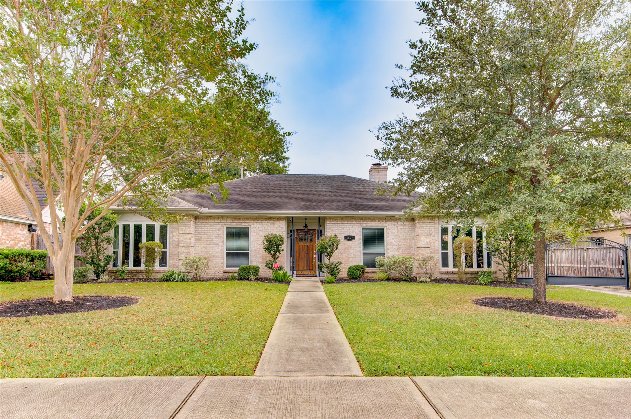 1607 Mossy Stone Drive Houston TX 77077