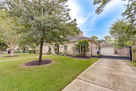 1607 Mossy Stone Drive Houston TX 77077