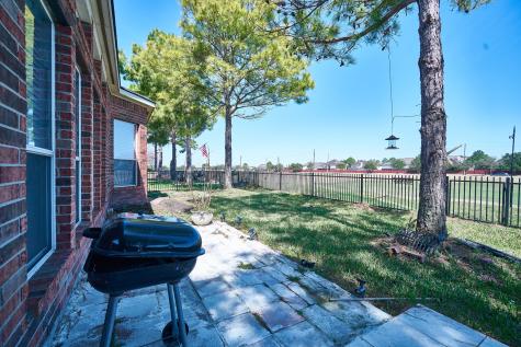 10718 Lyndon Meadows Drive Houston TX 77095