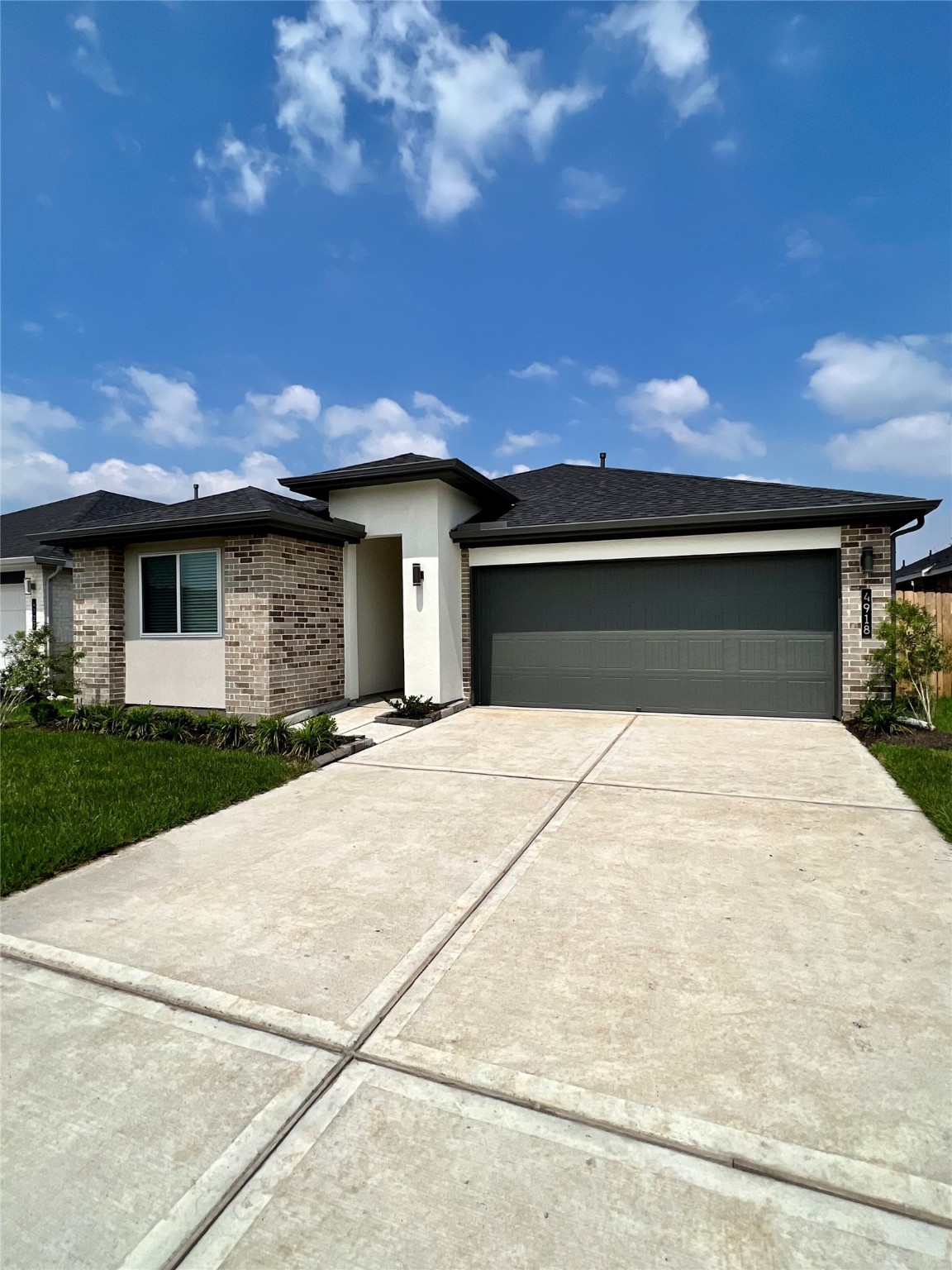 4918 Pine Haven Lane Fresno TX 77545