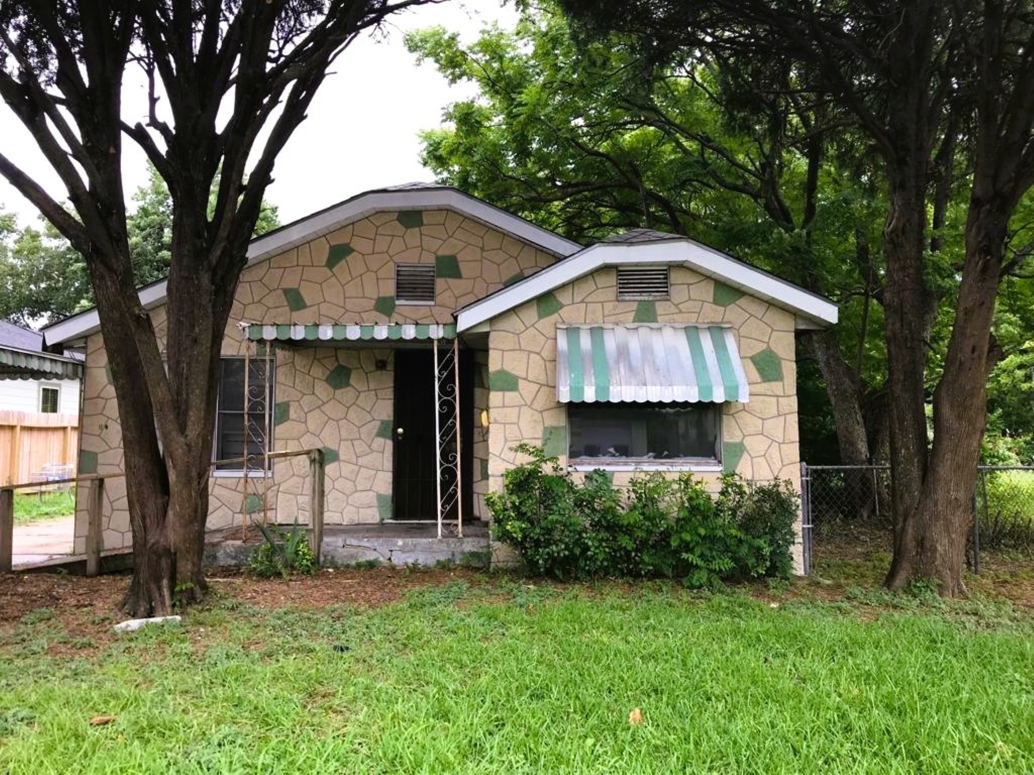 5310 San Juan Street Houston TX 77020
