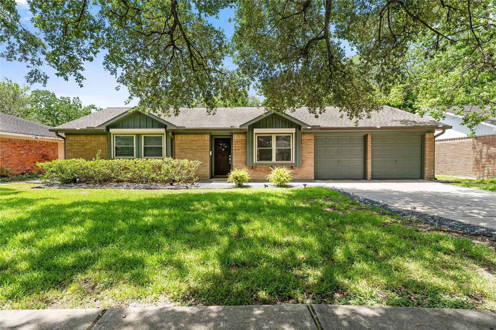 5823 Duxbury Street Houston TX 77035