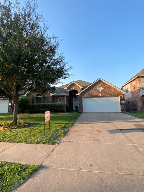 2013 Golden Creek Lane Richmond TX 77469