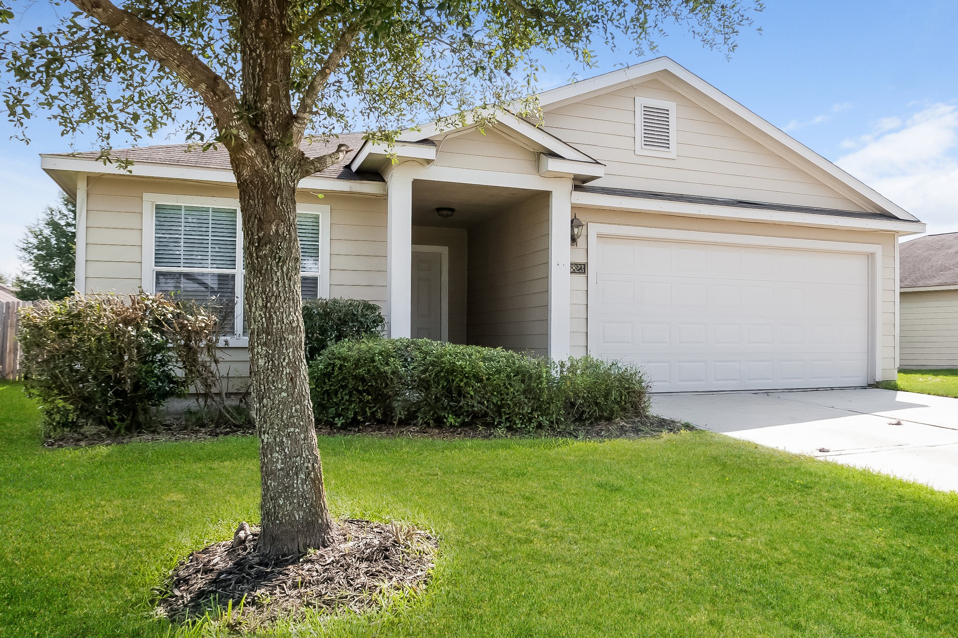 6823 Dawn Bloom Lane Richmond TX 77469