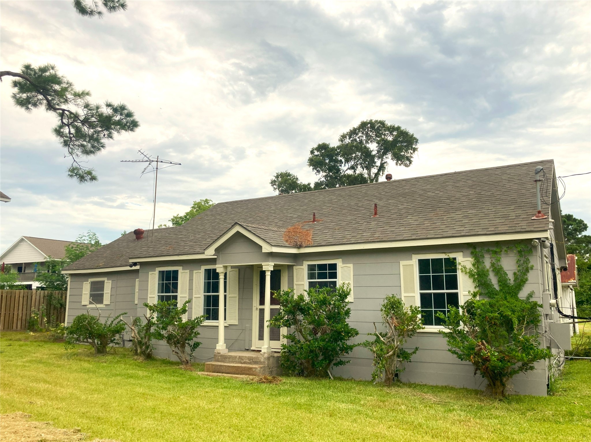 1005 Staples Avenue Seabrook TX 77586