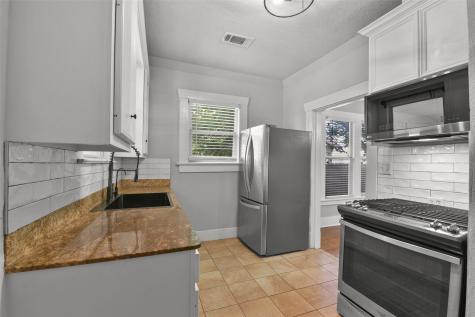 3912 Bering Street Houston TX 77003