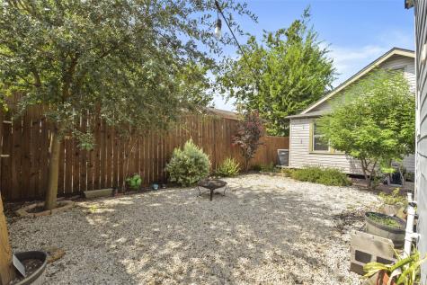 3912 Bering Street Houston TX 77003