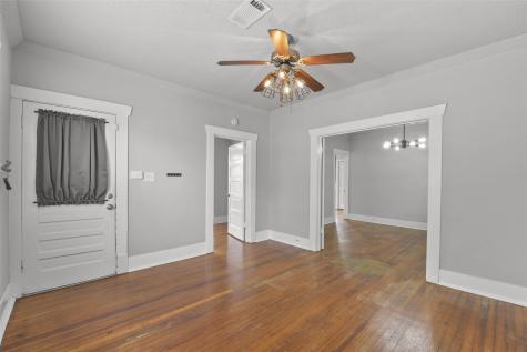 3912 Bering Street Houston TX 77003