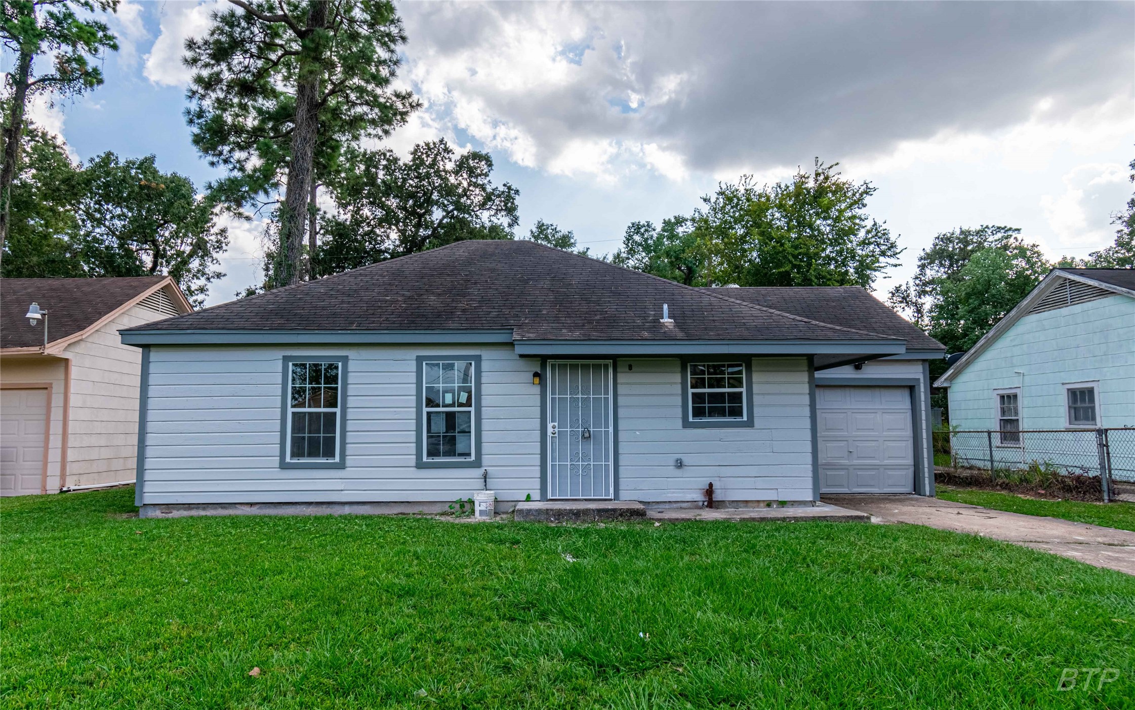 3818 Blodgett Street Houston TX 77004