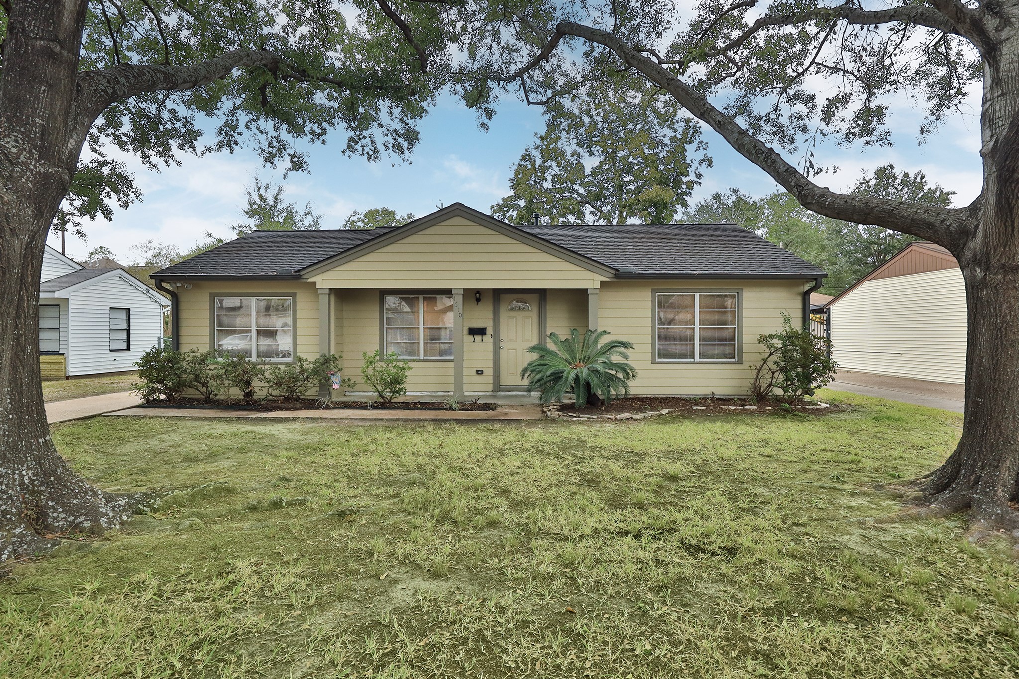 1610 Cheshire Lane Houston TX 77018