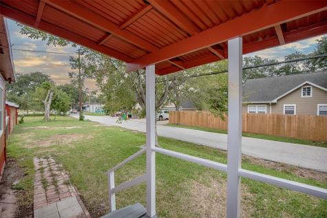 1217 N Meyer Avenue Seabrook TX 77586