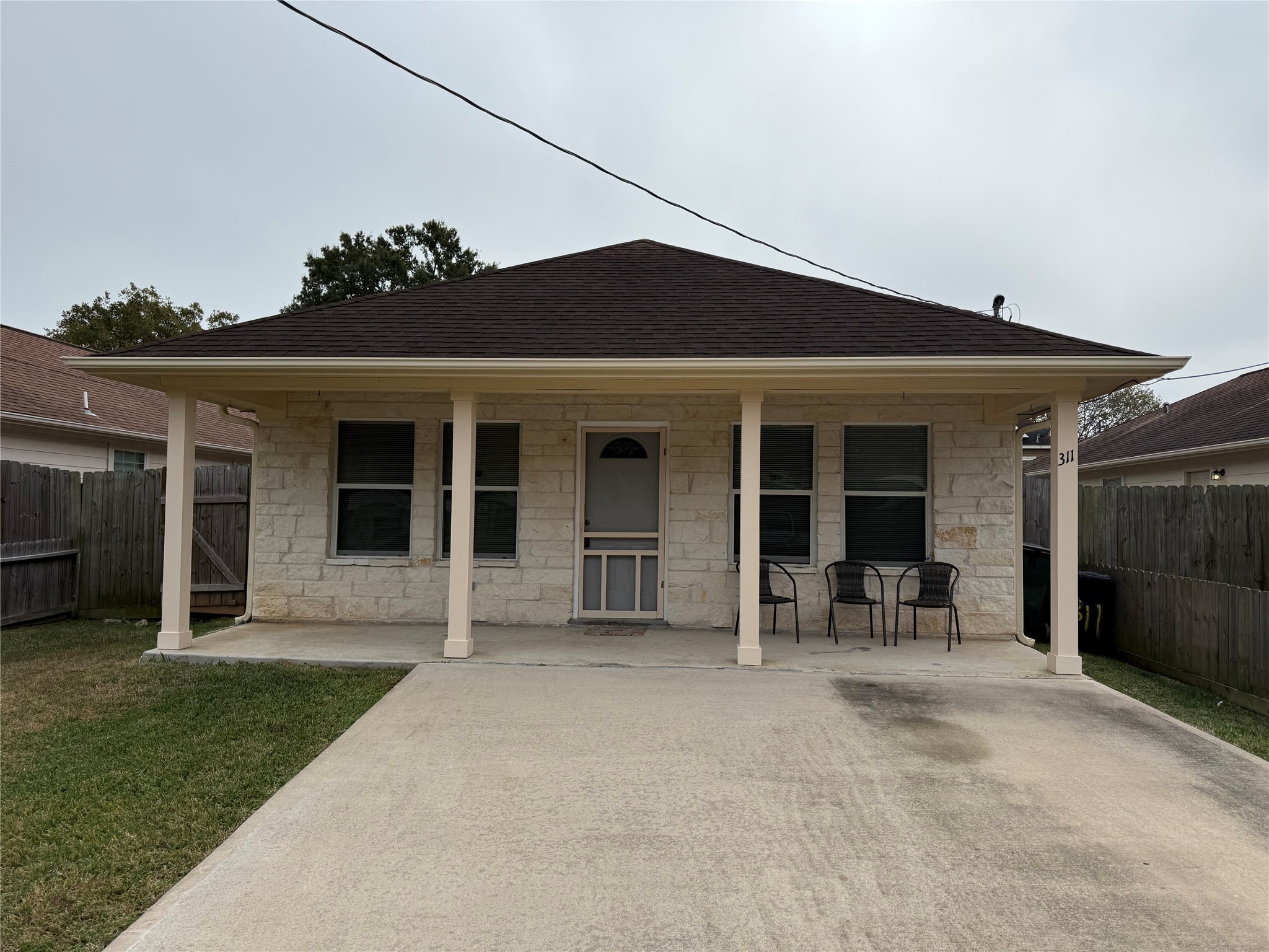 311 Kansas Street Bacliff TX 77518
