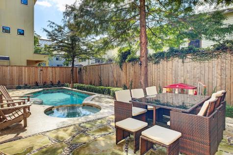 215 Malone Street Houston TX 77007