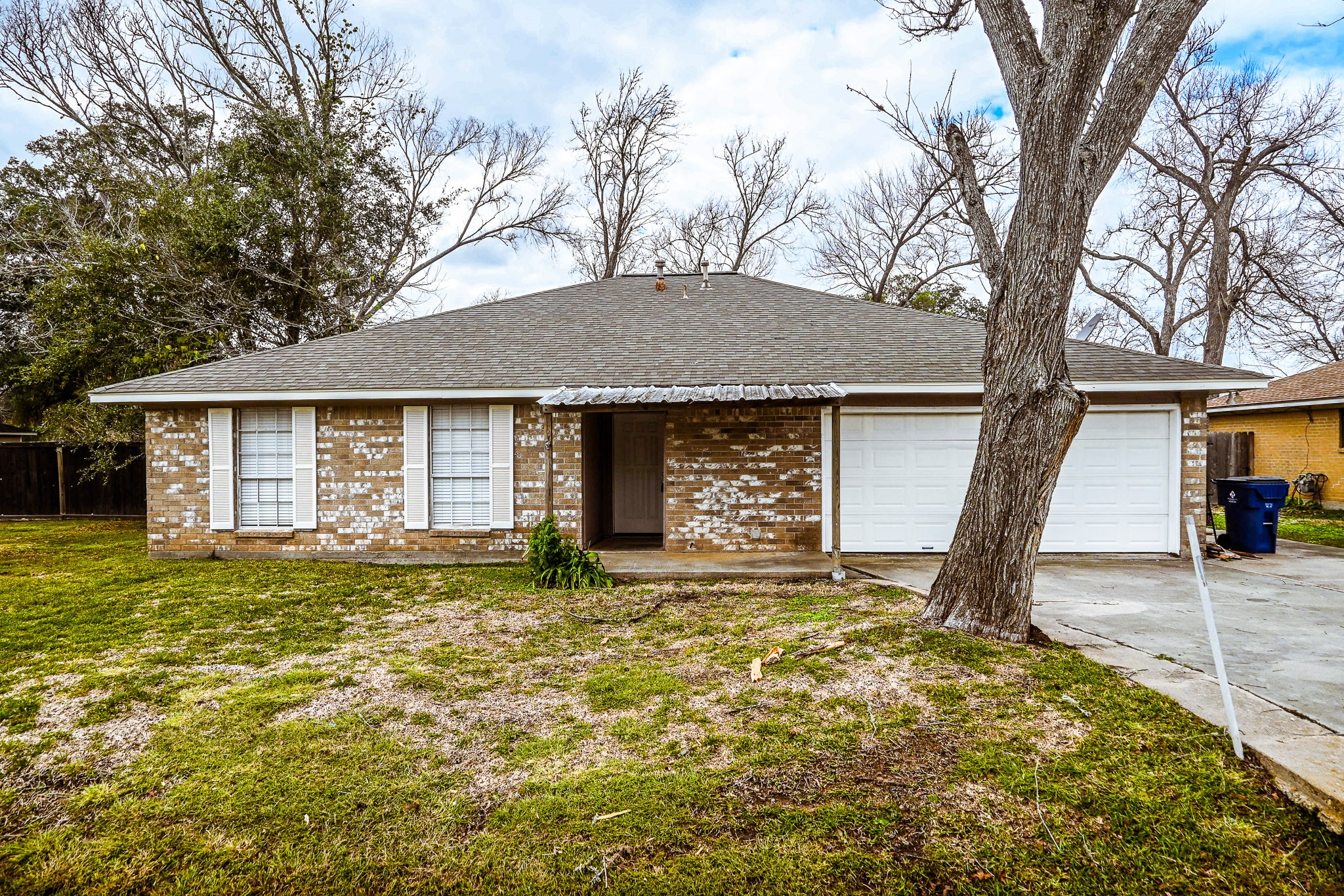 619 W Mahan Street Richwood TX 77531