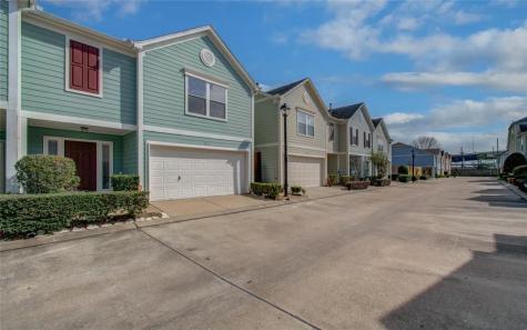 2631 Woodridge Manor Drive Houston TX 77087