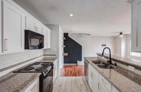 2631 Woodridge Manor Drive Houston TX 77087