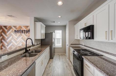 2631 Woodridge Manor Drive Houston TX 77087