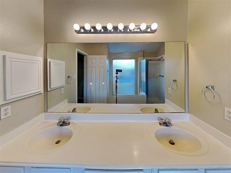 4422 Hardwood Glen Drive Fresno TX 77545