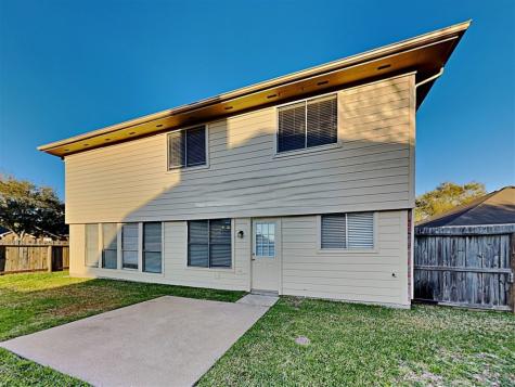 4422 Hardwood Glen Drive Fresno TX 77545
