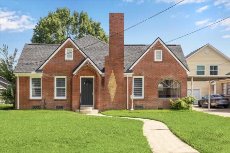 700 Avenue Of Oaks Street Houston TX 77009