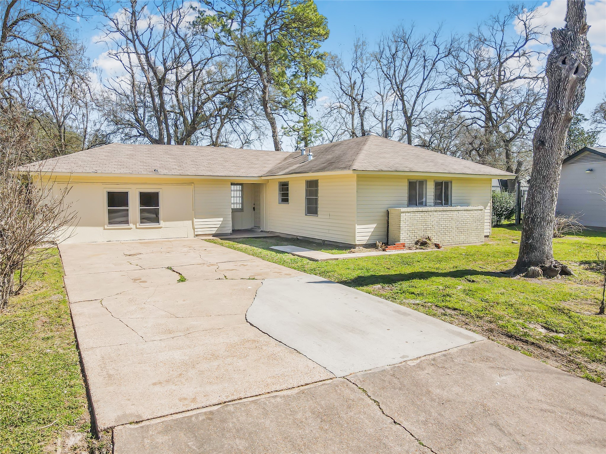 7418 Wiley Road Houston TX 77016