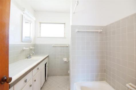4048 Newshire Drive Houston TX 77025
