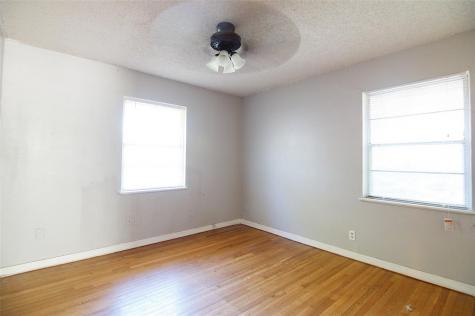 4048 Newshire Drive Houston TX 77025