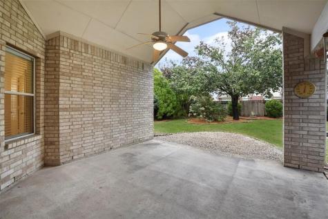 11014 Hunting Path Court Houston TX 77065