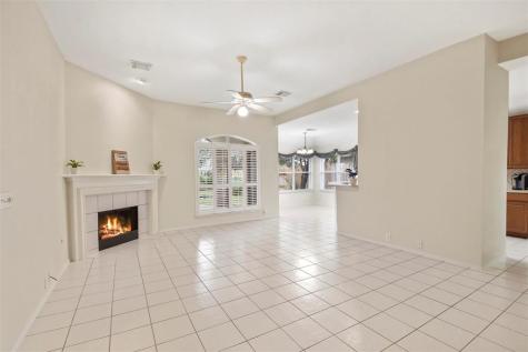 11014 Hunting Path Court Houston TX 77065