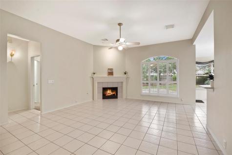11014 Hunting Path Court Houston TX 77065