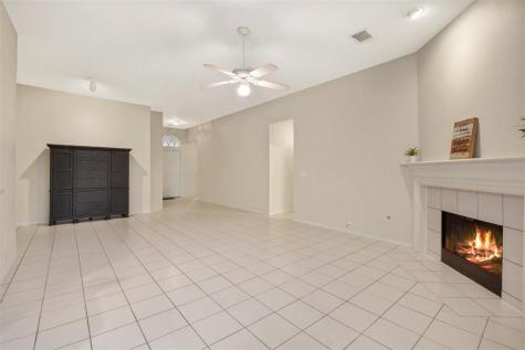 11014 Hunting Path Court Houston TX 77065