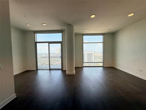 3300 Main Street Ph3006 Houston TX 77002