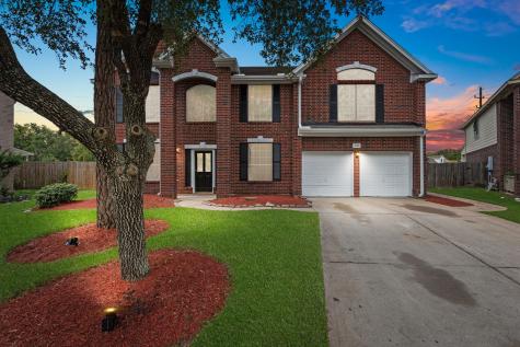 3714 W Pine Orchard Drive Pearland TX 77581