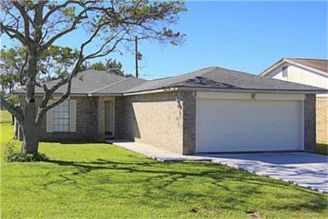 1307 N Avenue Q Freeport TX 77541