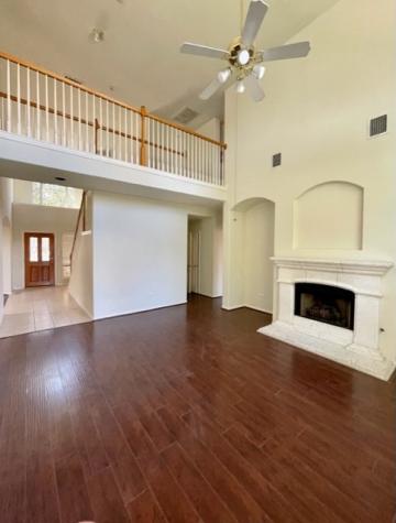 4504 Weathersfield Court League City TX 77573